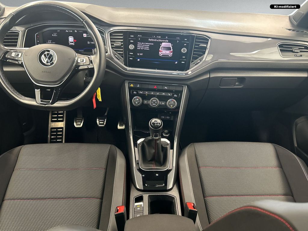 Volkswagen T-Roc 2022 г. Серый, пробег 55440 км