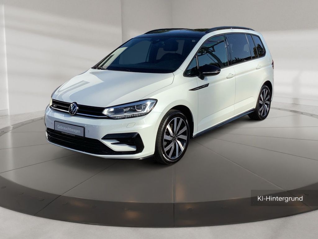 Volkswagen Touran 2022 г. Белый, пробег 46916 км
