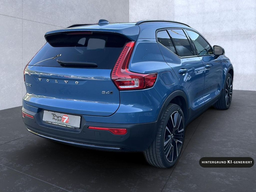 Volvo XC40 2023 г. Синий, пробег 58222 км