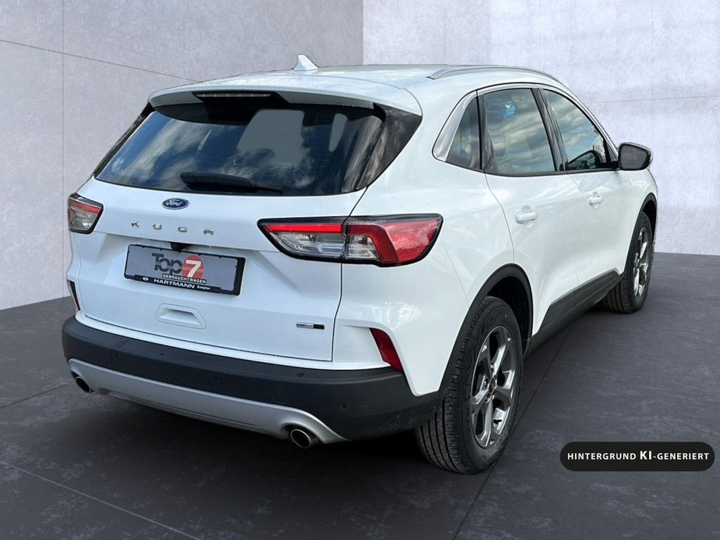Ford Kuga 2022 г. Белый, пробег 57951 км