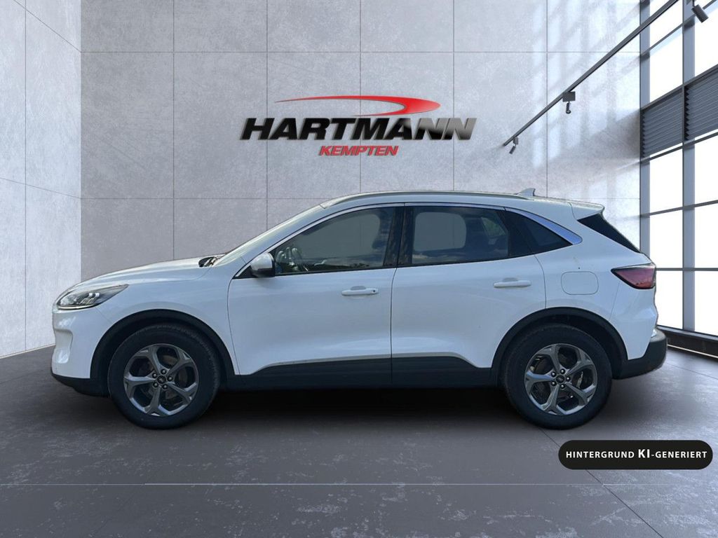 Ford Kuga 2022 г. Белый, пробег 57951 км