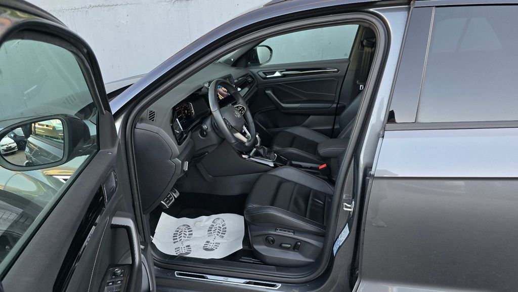 Volkswagen T-Roc 2022 г. Серый, пробег 48721 км