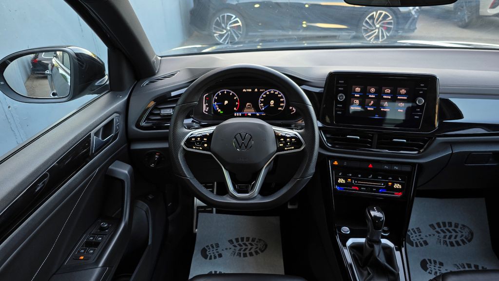 Volkswagen T-Roc 2022 г. Серый, пробег 48721 км