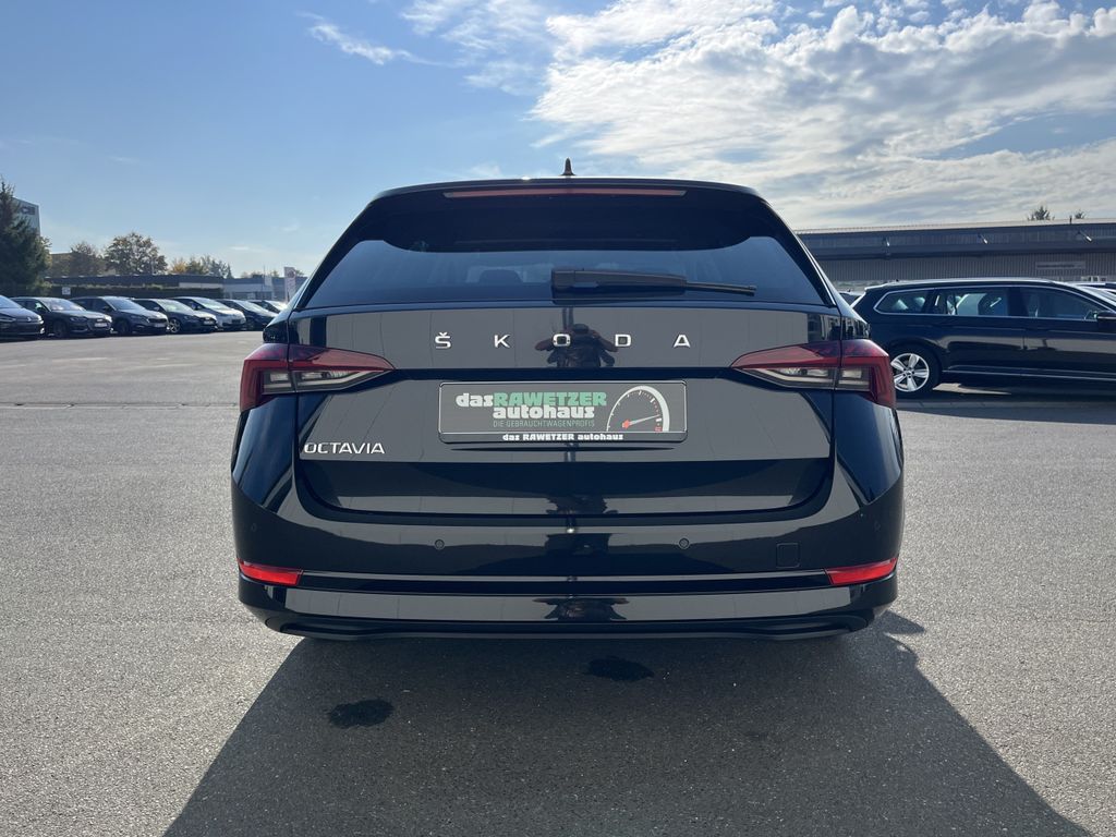 Skoda Octavia 2023 г. Чёрный, пробег 58805 км