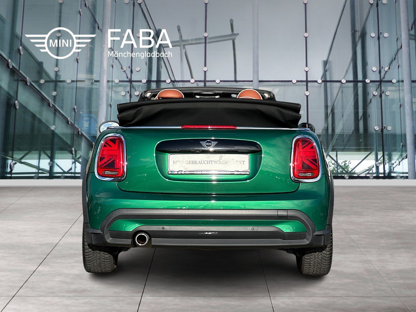 Mini COOPER CABRIO 2022 г. Зелёный, пробег 40750 км