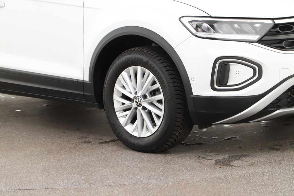 Volkswagen T-Roc 2023 г. Белый, пробег 54440 км