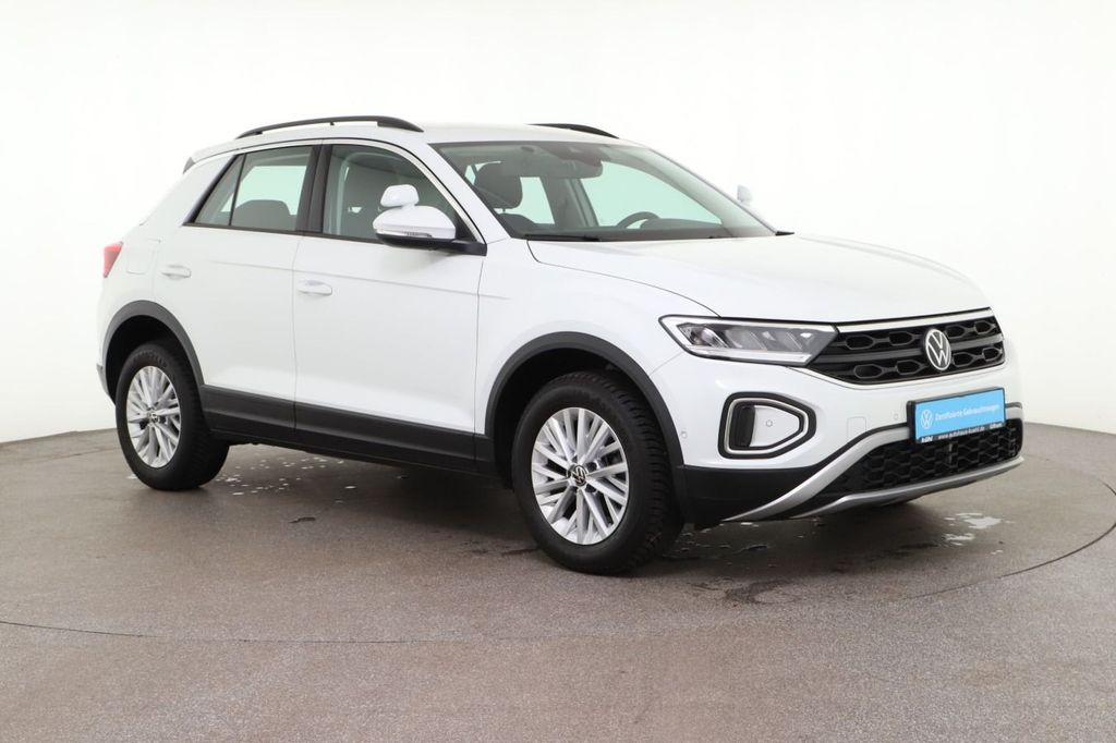 Volkswagen T-Roc 2023 г. Белый, пробег 54440 км