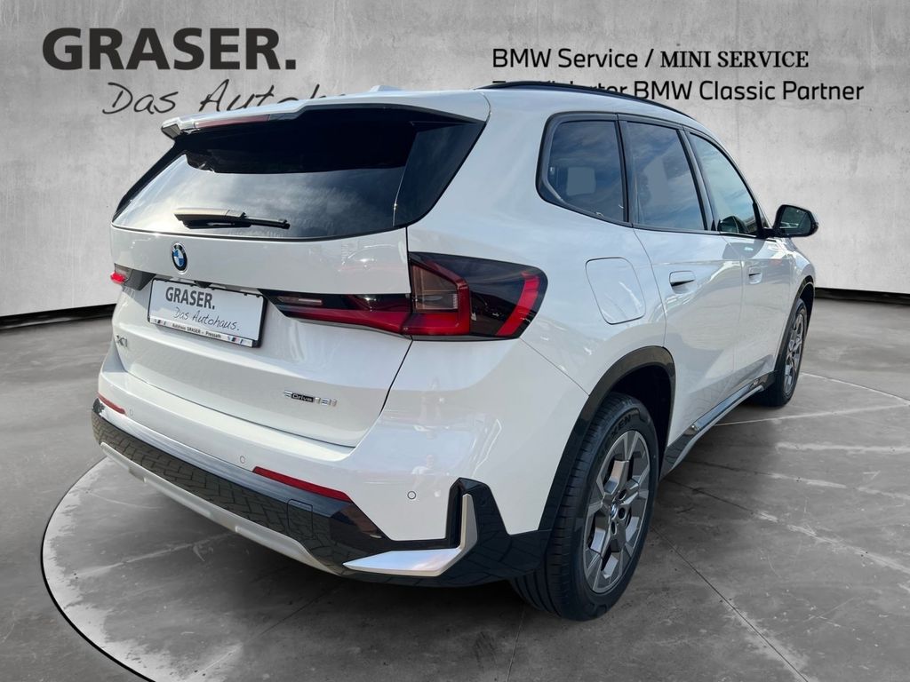 BMW X1 2022 г. Белый, пробег 22600 км