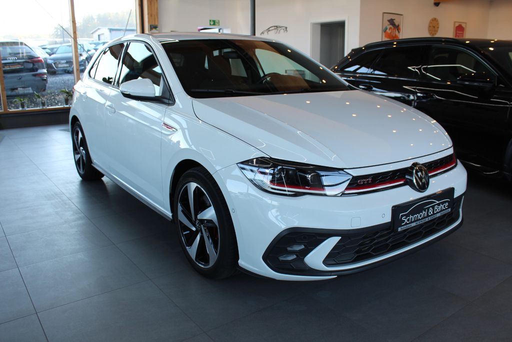 Volkswagen Polo 2022 г. Белый, пробег 38000 км