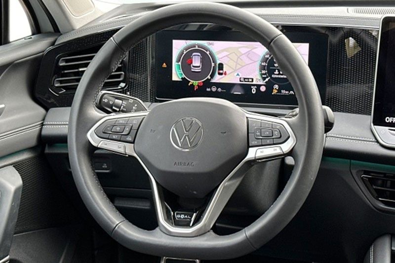 Volkswagen Tiguan 2025 г. Белый, пробег 24455 км