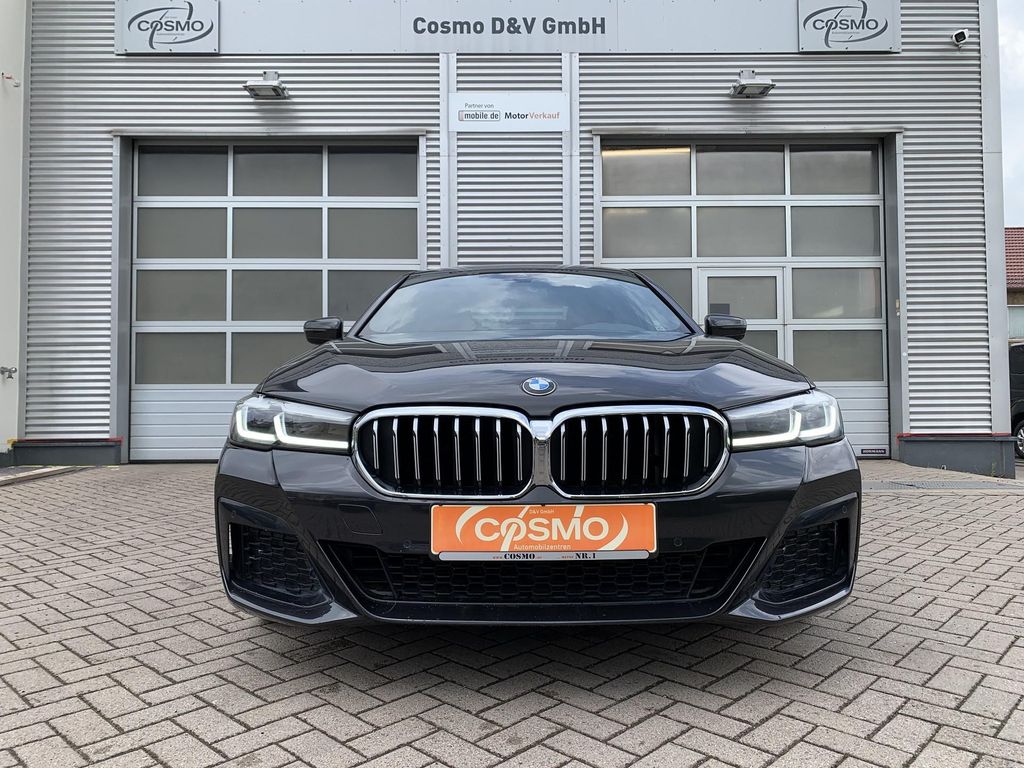 BMW 520 2023 г. Серый, пробег 51230 км