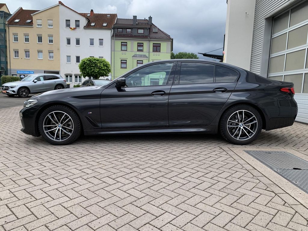 BMW 520 2023 г. Серый, пробег 51230 км