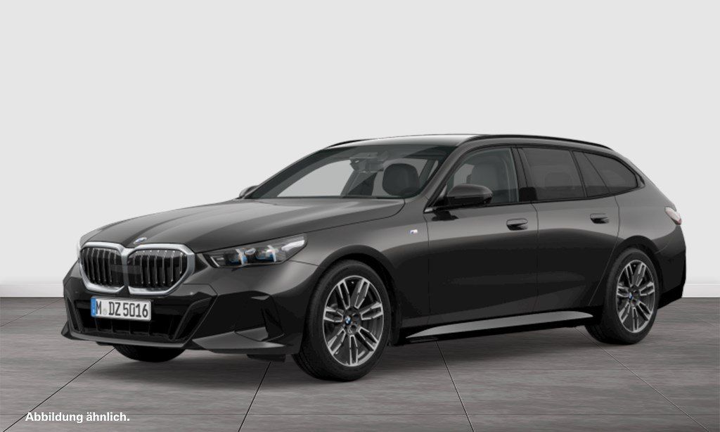 BMW 520 2024 г. Серый, пробег 31457 км