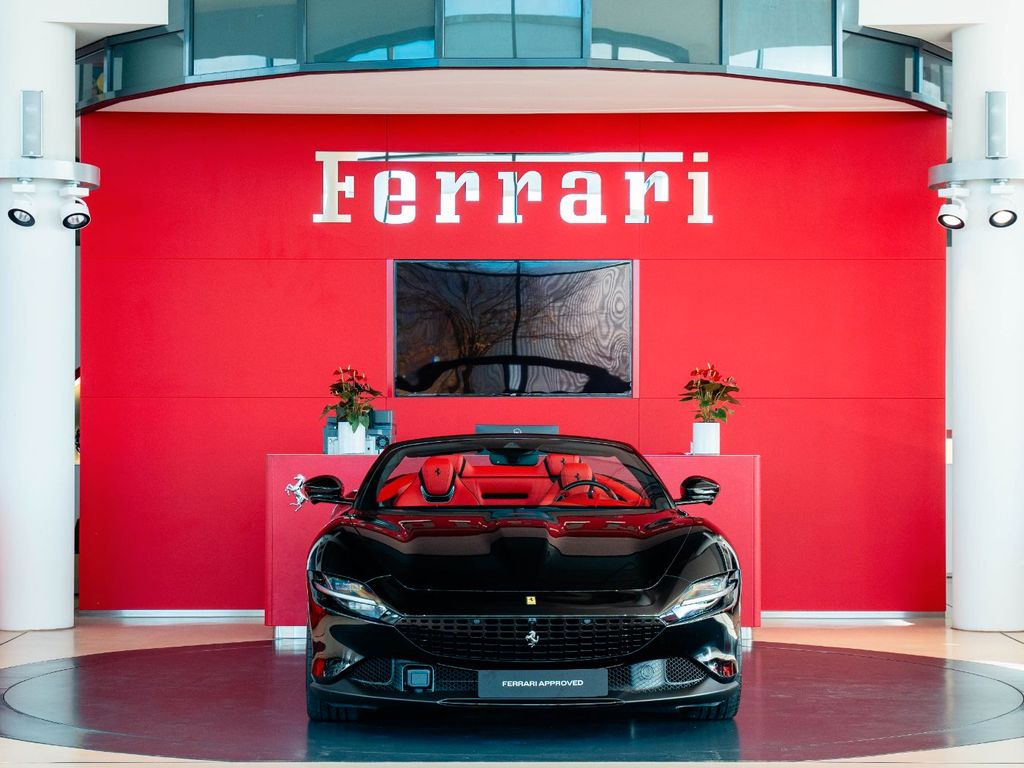 Ferrari Roma 2024 г. Чёрный, пробег 7160 км
