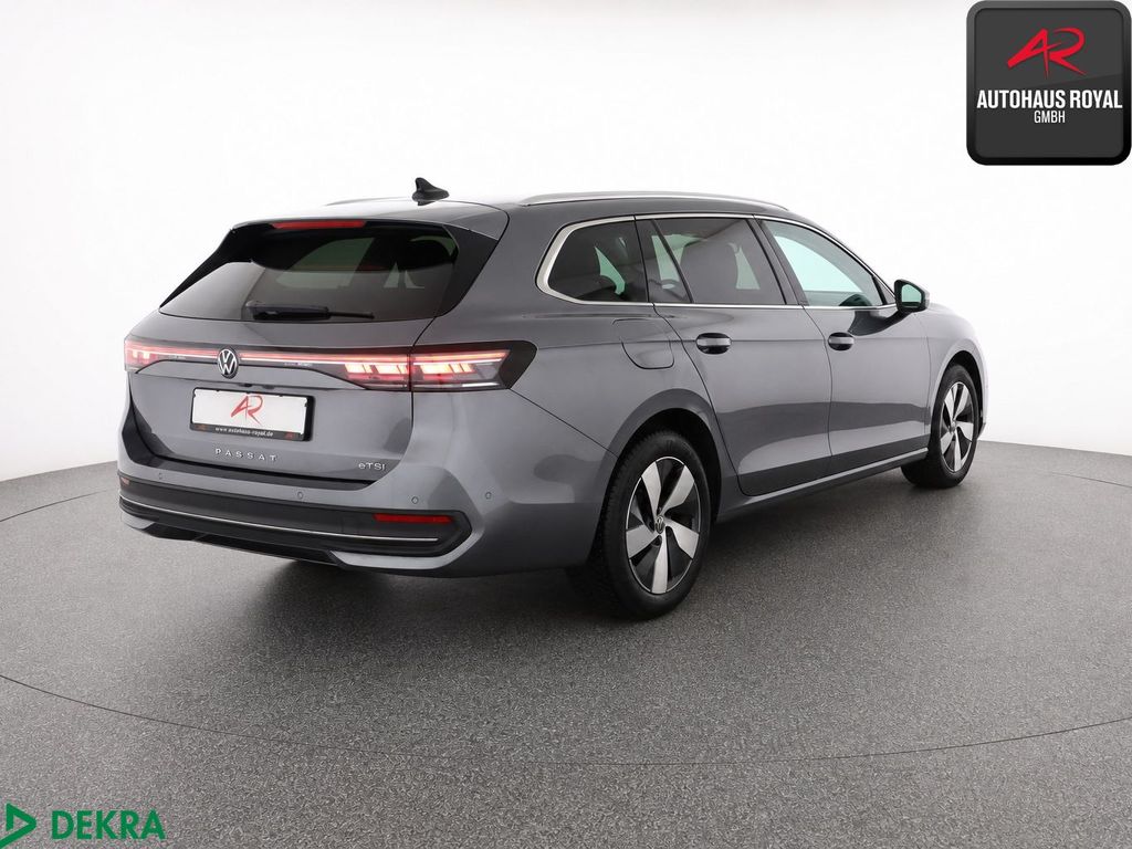 Volkswagen Passat 2024 г. Серый, пробег 26254 км