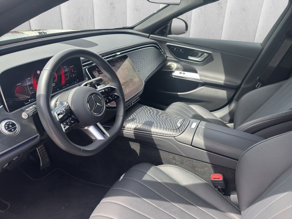 Mercedes-Benz E 220 2025 г. Чёрный, пробег 18202 км