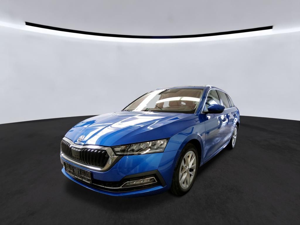 Skoda Octavia 2023 г. Синий, пробег 57790 км
