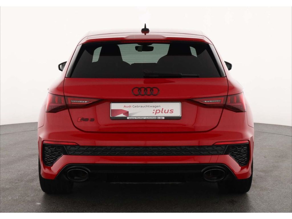 Audi RS3 2022 г. Красный, пробег 34231 км