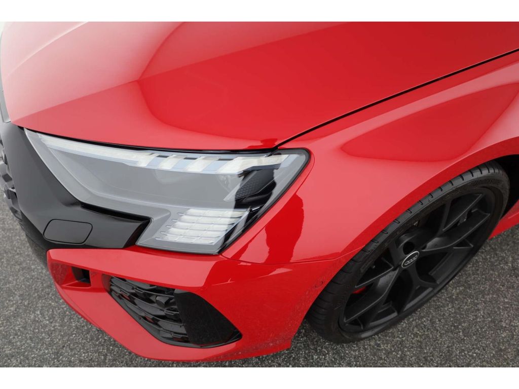 Audi RS3 2022 г. Красный, пробег 34231 км