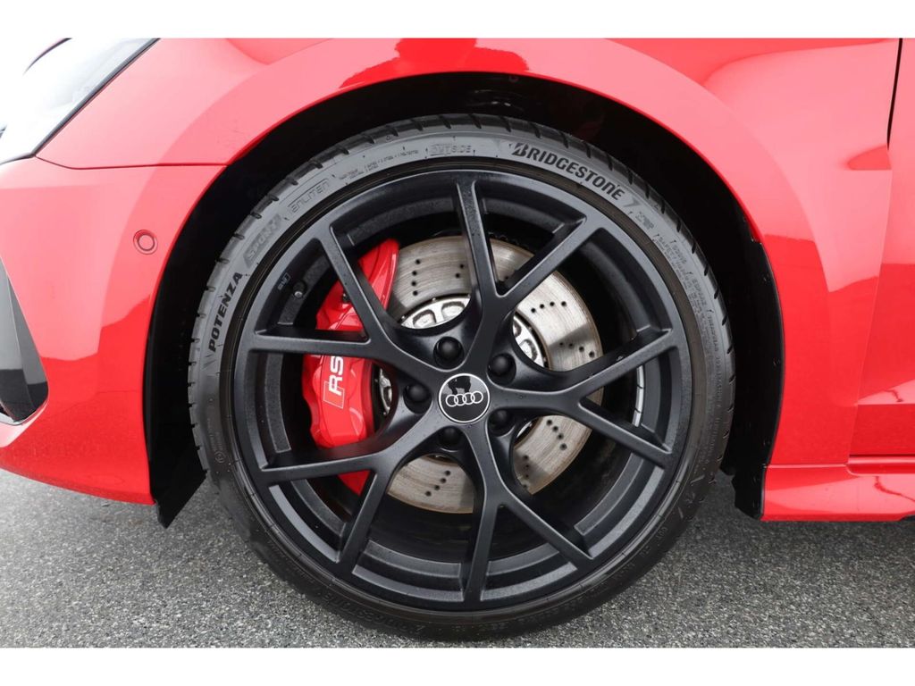 Audi RS3 2022 г. Красный, пробег 34231 км