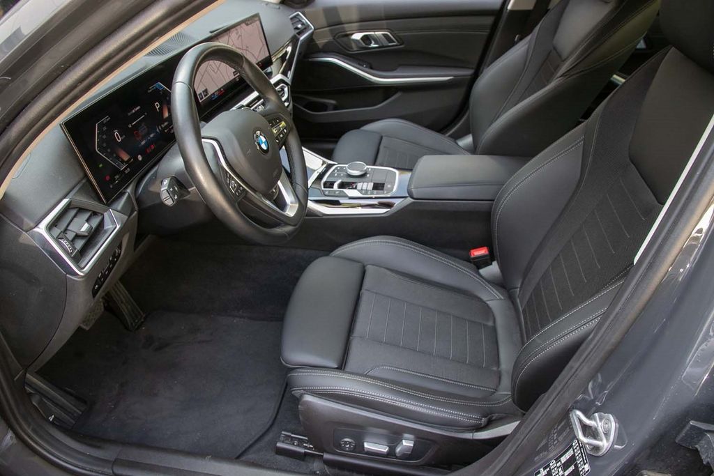 BMW 320 2023 г. Серебристый, пробег 52139 км