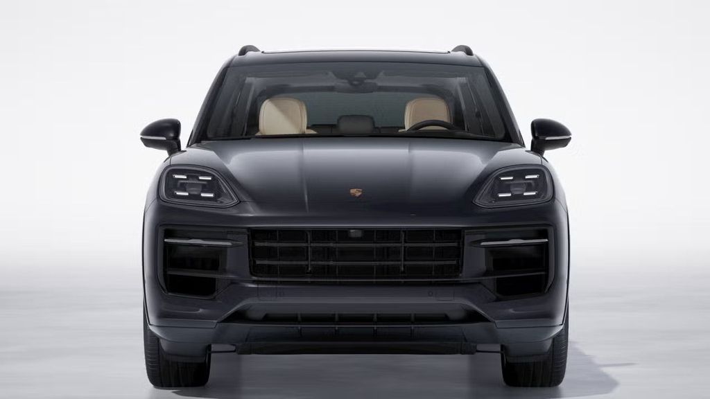 Porsche Cayenne 2023 г. Чёрный, пробег 45400 км