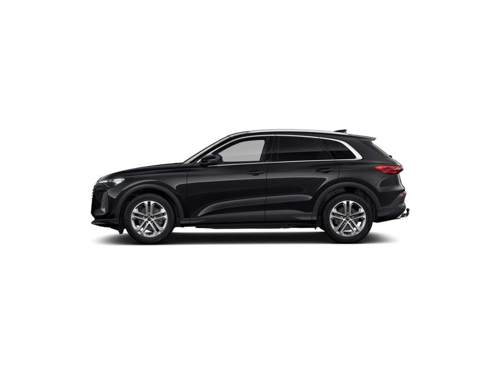 Audi Q5 2026 г. Чёрный, пробег 26454 км
