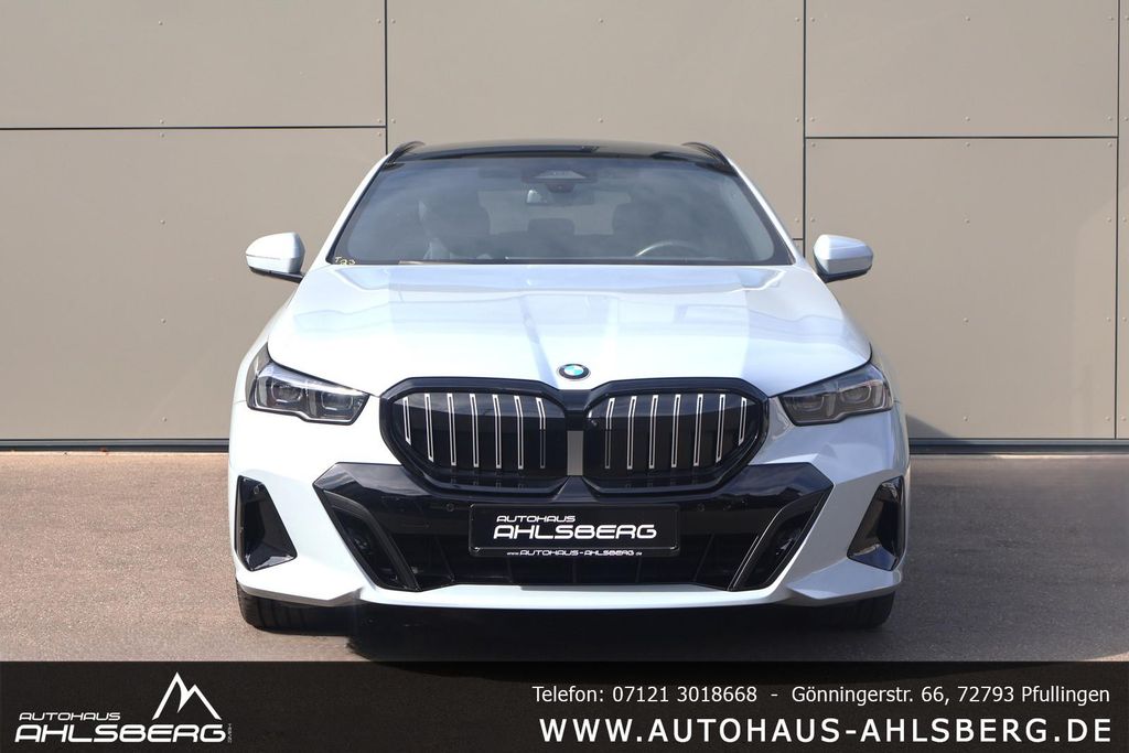 BMW 520 2025 г. Серый, пробег 9600 км