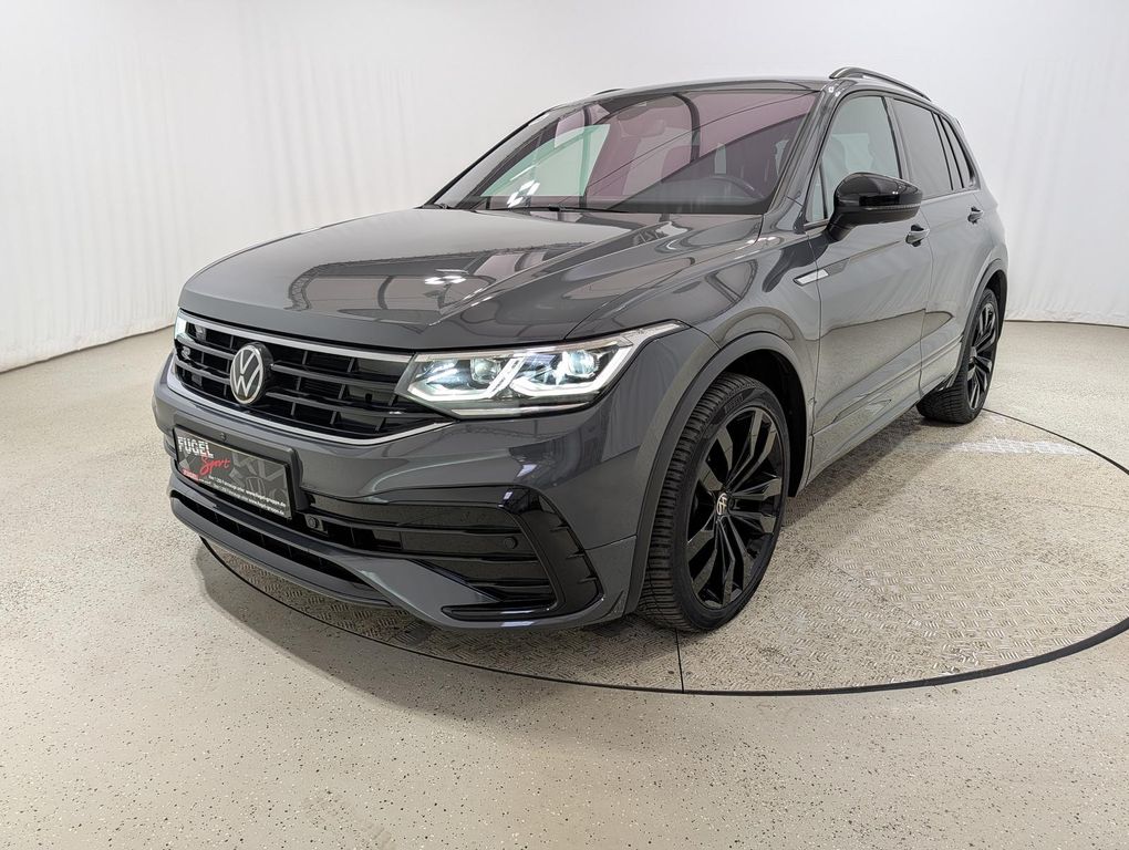 Volkswagen Tiguan 2022 г. Серый, пробег 54230 км