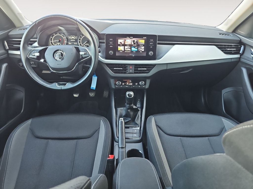 Skoda Kamiq 2022 г. Синий, пробег 52919 км
