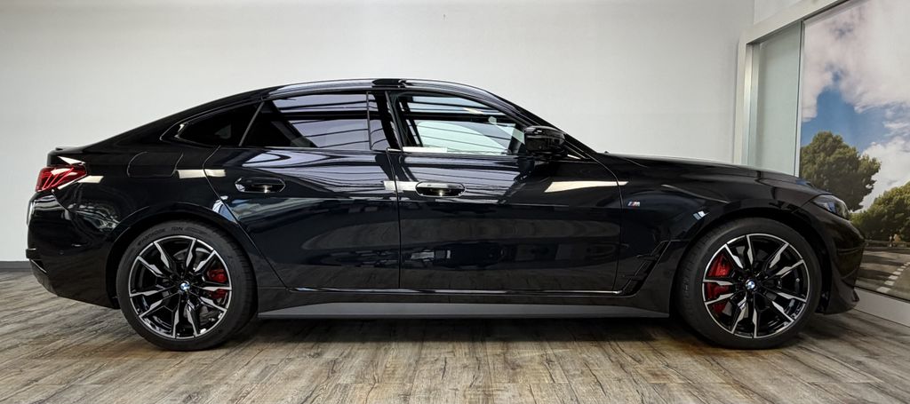 BMW M440 2026 г. Чёрный, пробег 8750 км