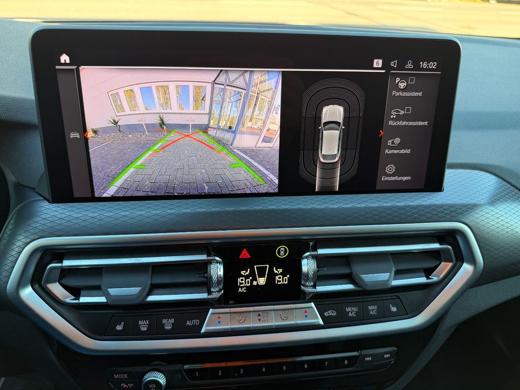 BMW X4 2026 г. Серый, пробег 25506 км