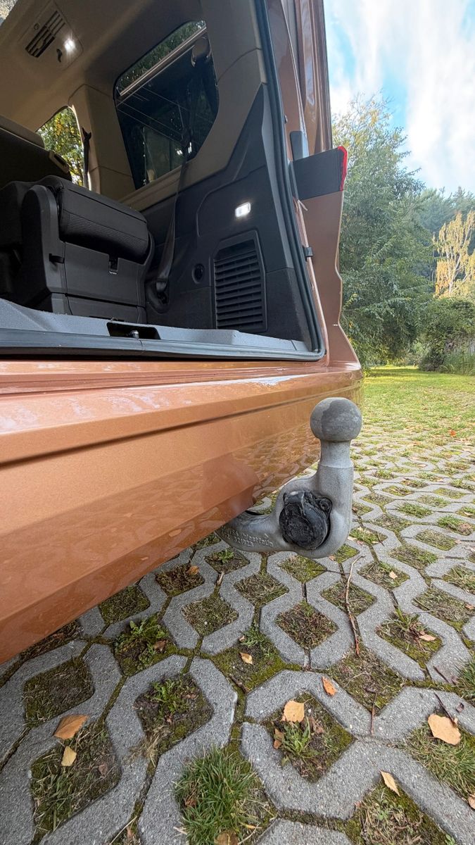 Volkswagen T7 MULTIVAN 2022 г. Бежевый, пробег 55000 км