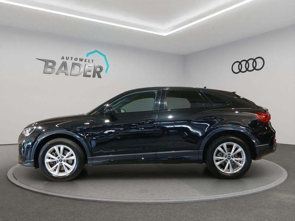 Audi Q3 2021 г. Чёрный, пробег 49093 км