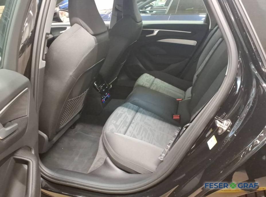 Audi A6 2025 г. Чёрный, пробег 21985 км