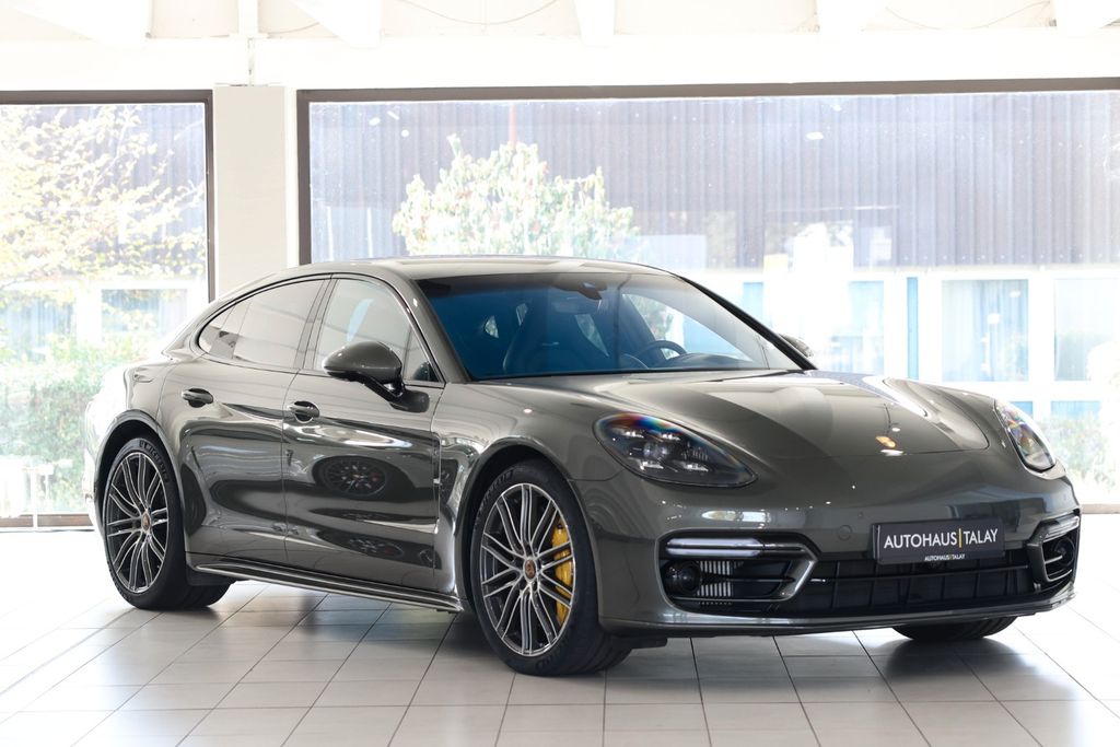 Porsche Panamera 2021 г. Зелёный, пробег 7780 км