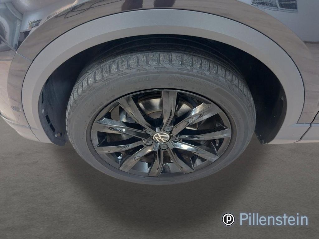 Volkswagen T-Roc 2023 г. Чёрный, пробег 57400 км