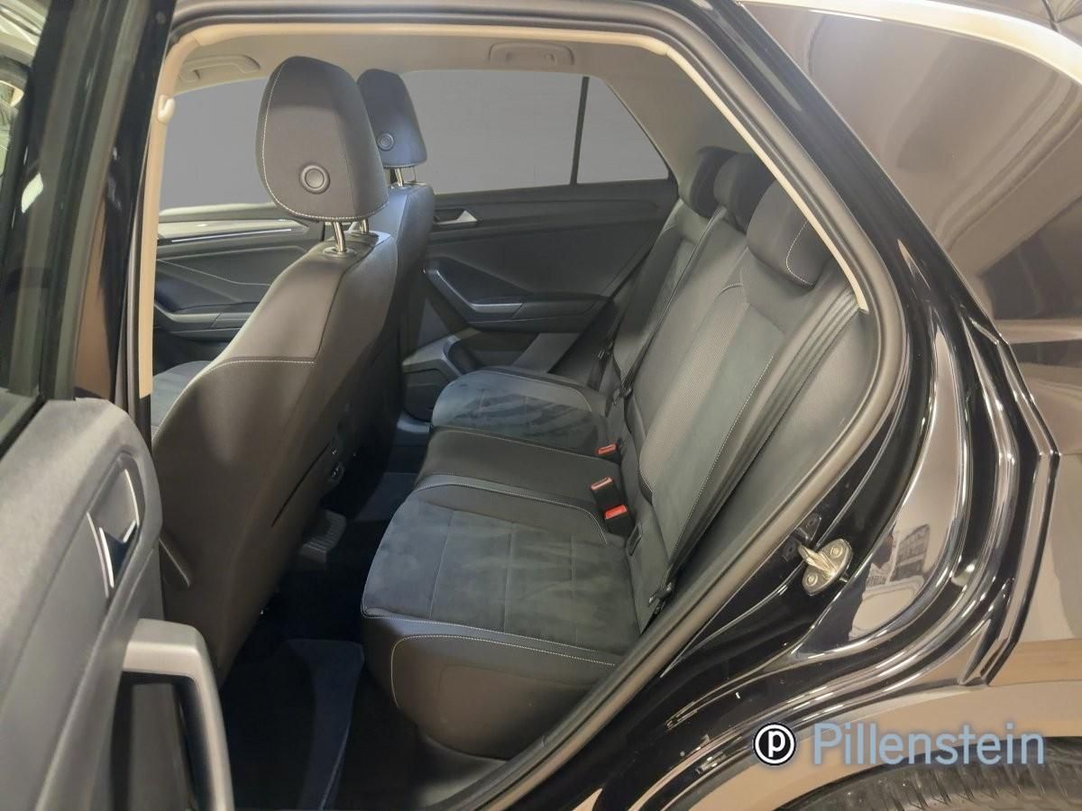 Volkswagen T-Roc 2023 г. Чёрный, пробег 57400 км