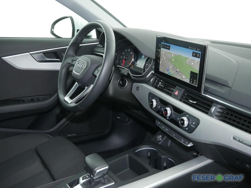 Audi A4 allroad 2023 г. Белый, пробег 43200 км