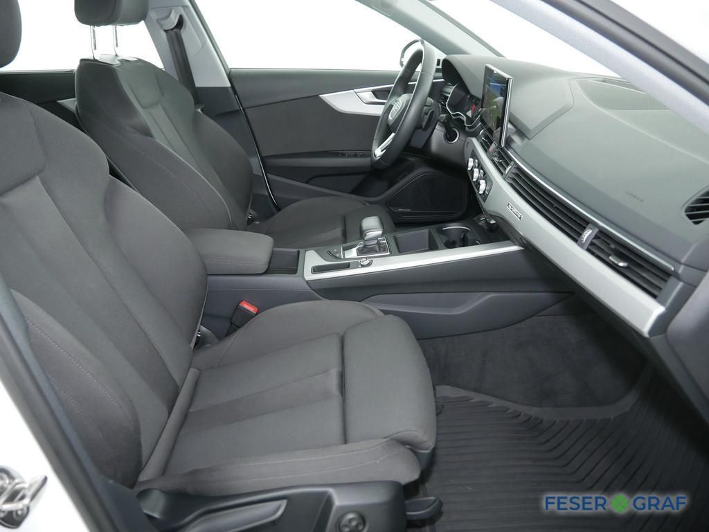 Audi A4 allroad 2023 г. Белый, пробег 43200 км