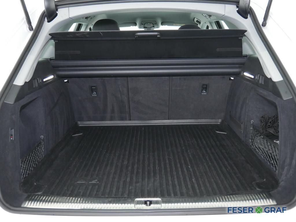 Audi A4 allroad 2023 г. Белый, пробег 43200 км