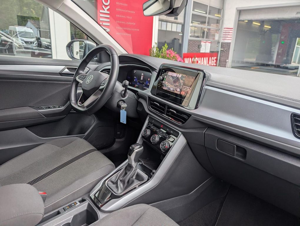 Volkswagen T-Roc 2025 г. Серый, пробег 49950 км