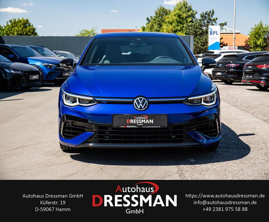 Volkswagen Golf 2023 г. Серый, пробег 25259 км