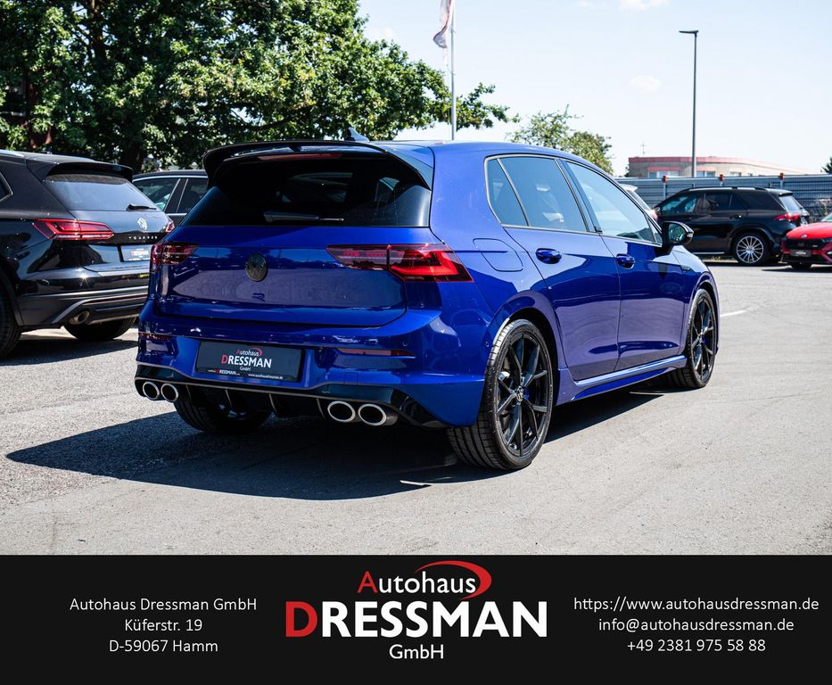 Volkswagen Golf 2023 г. Серый, пробег 25259 км