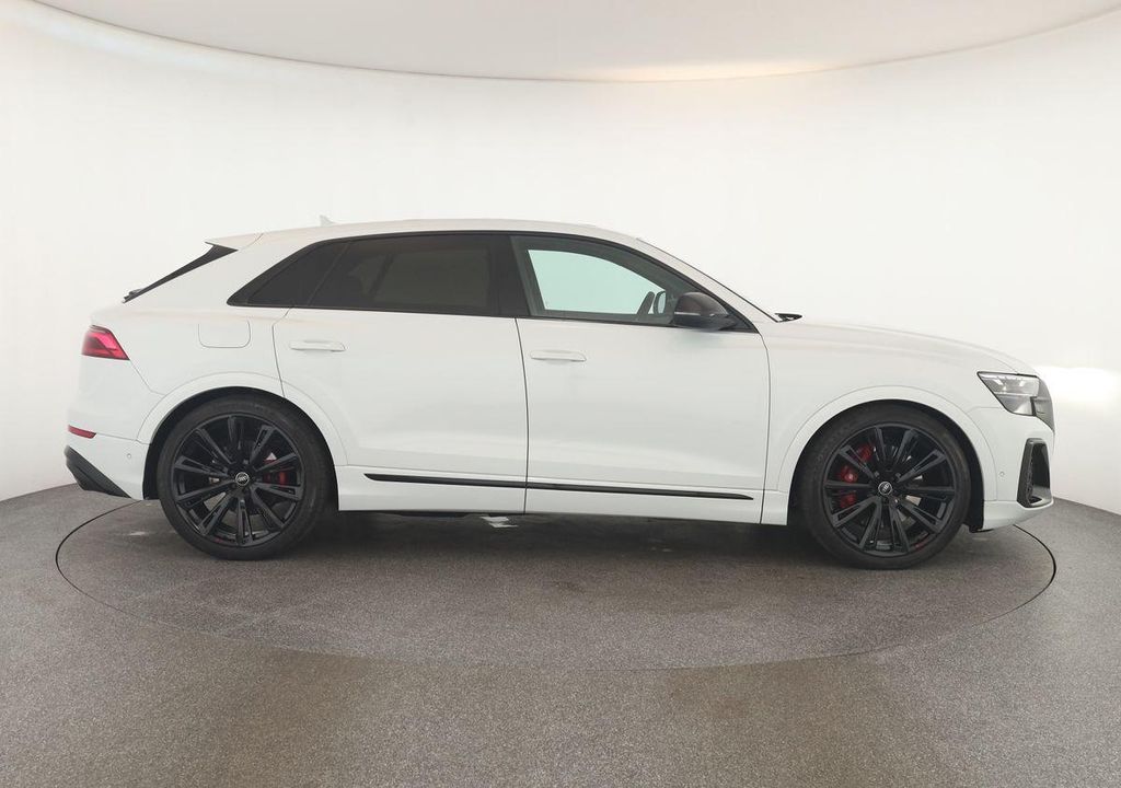 Audi SQ8 2024 г. Белый, пробег 37400 км