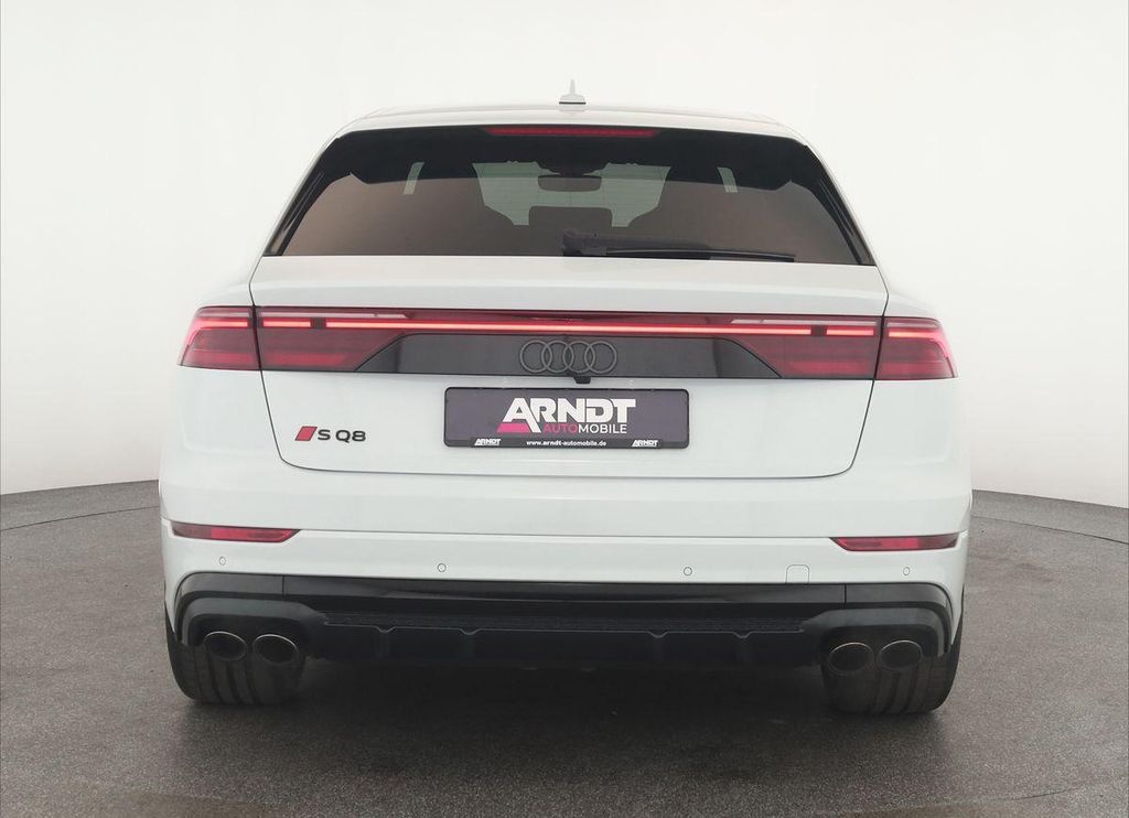 Audi SQ8 2024 г. Белый, пробег 37400 км