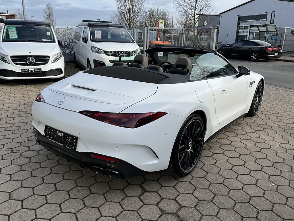 Mercedes-Benz SL 63 AMG 2022 г. Белый, пробег 10850 км