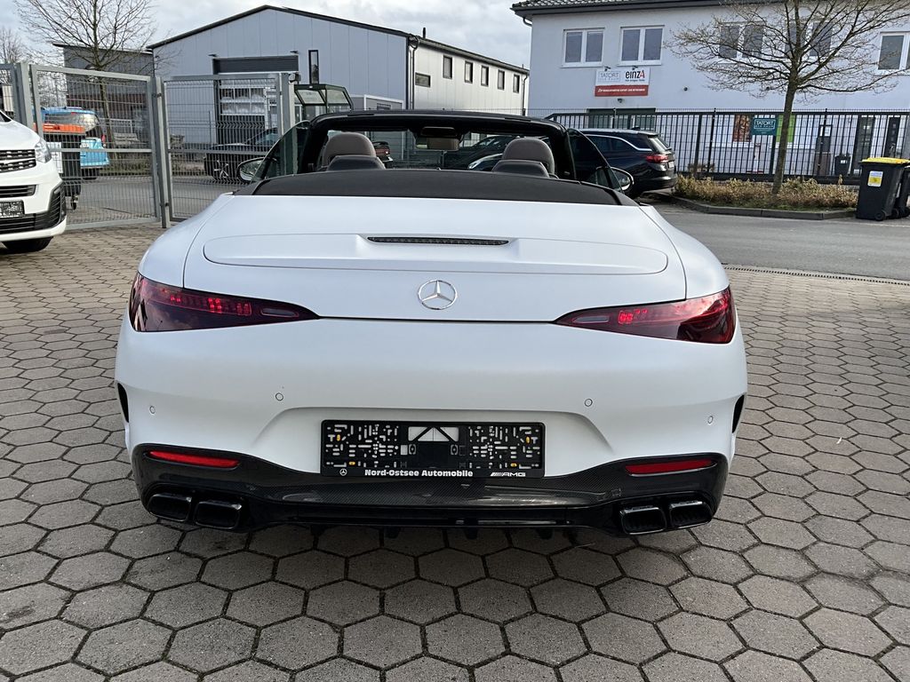 Mercedes-Benz SL 63 AMG 2022 г. Белый, пробег 10850 км