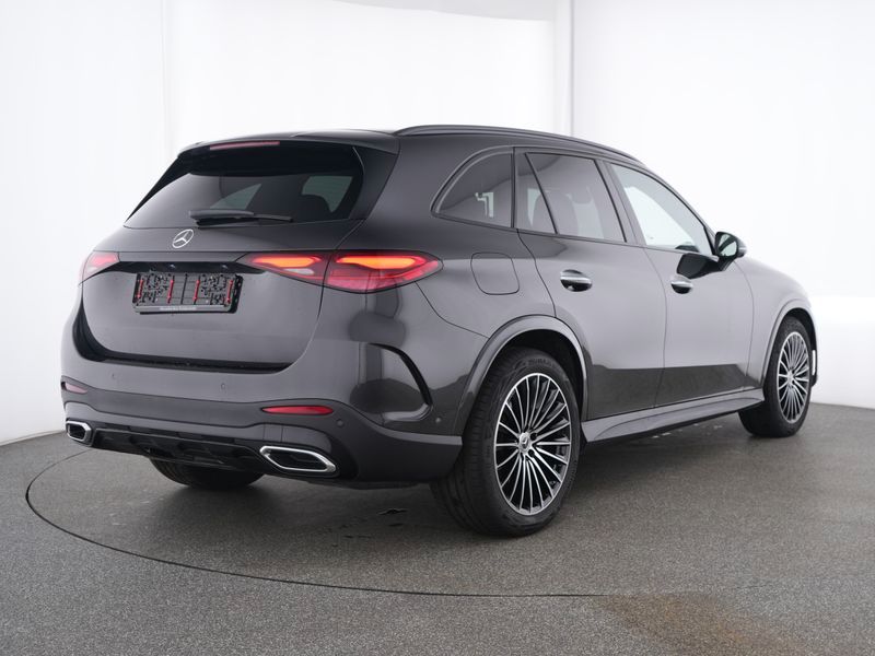 Mercedes-Benz GLC 300 2025 г. Серый, пробег 29914 км