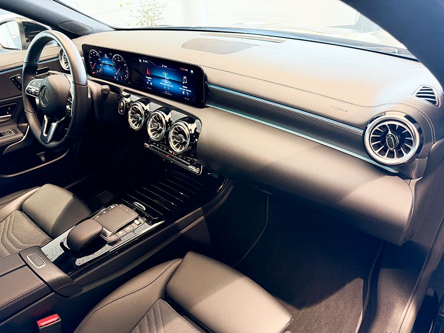 Mercedes-Benz CLA 250 SHOOTING BRAKE 2023 г. Чёрный, пробег 32000 км